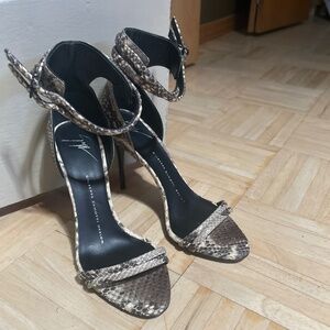 Giuseppe Zanotti Design snakeskin heels